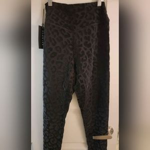 Balance Leopard Print Leggings